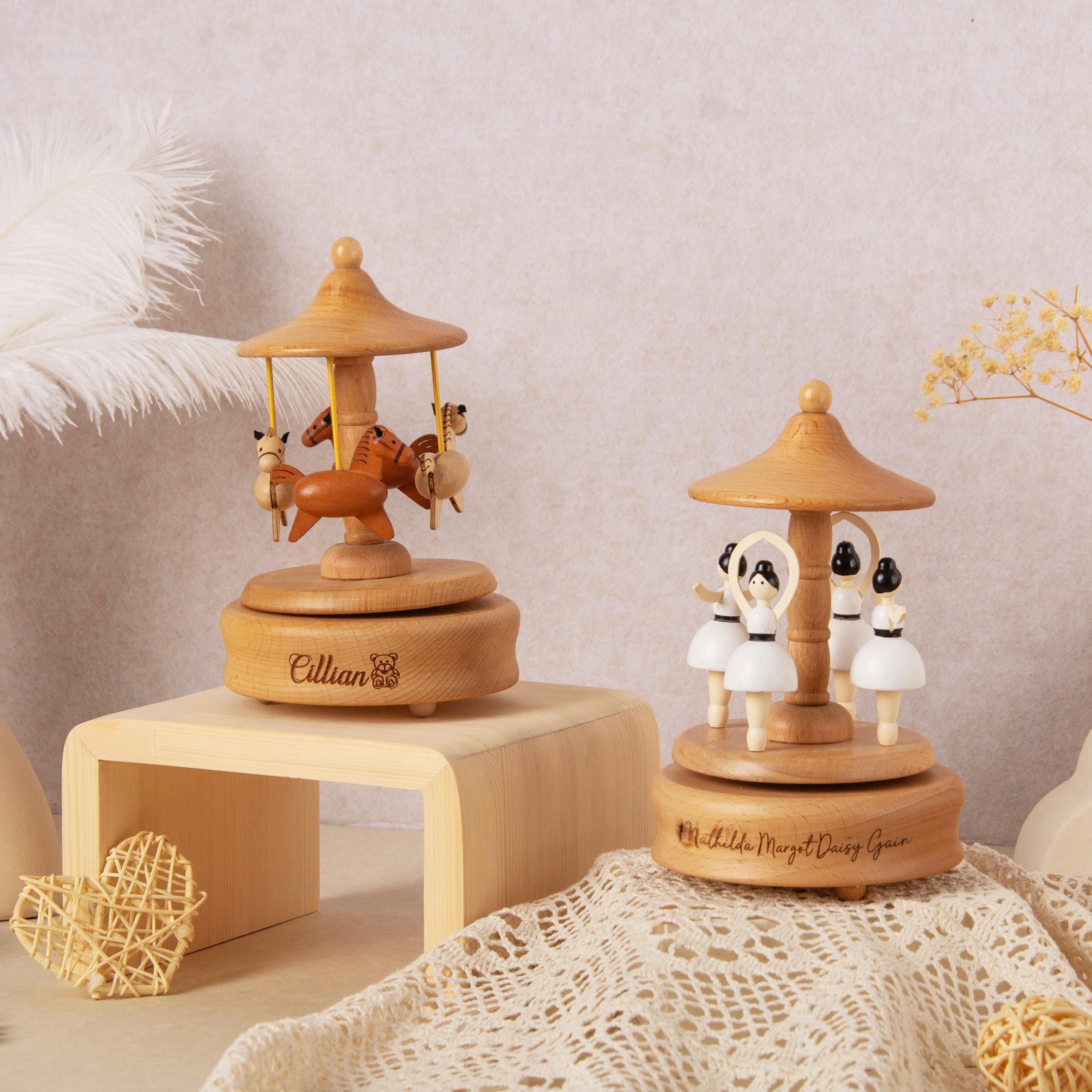 Personalised Wooden Musical Box,Keepsake Gift for Kids,Baby Shower Gift,Holiday Gift,Nursery Decor,Christmas Musical Box,Engraved Music Box