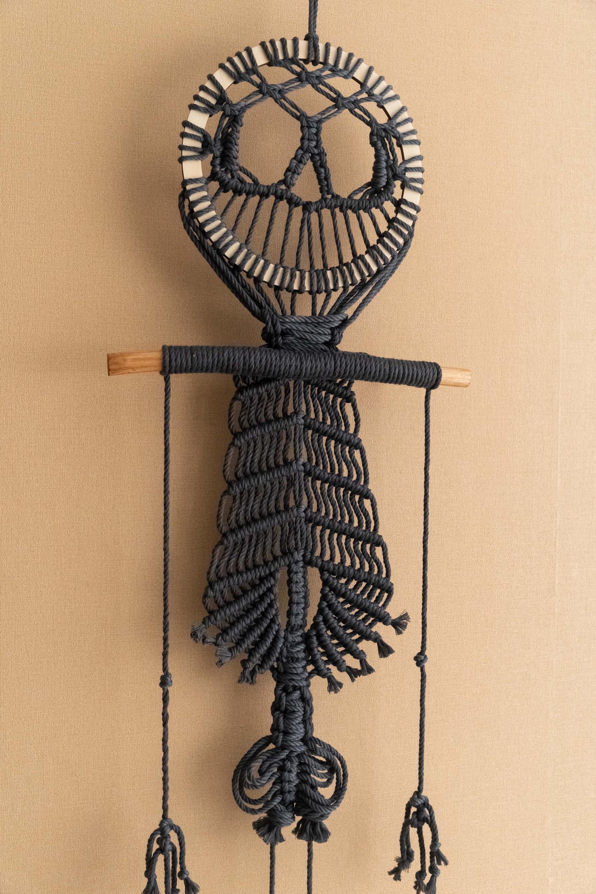 Skeleton Wall Hanging, Halloween Party Decor, Dark Academia Gift, Witchy Goth, Spooky Halloween, Macrame Handmade, Skeleton Halloween W94