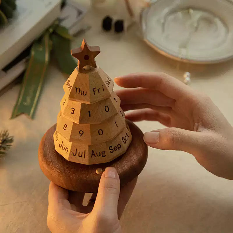Wooden Christmas Tree Perpetual Calendar – Rotating Holiday Décor