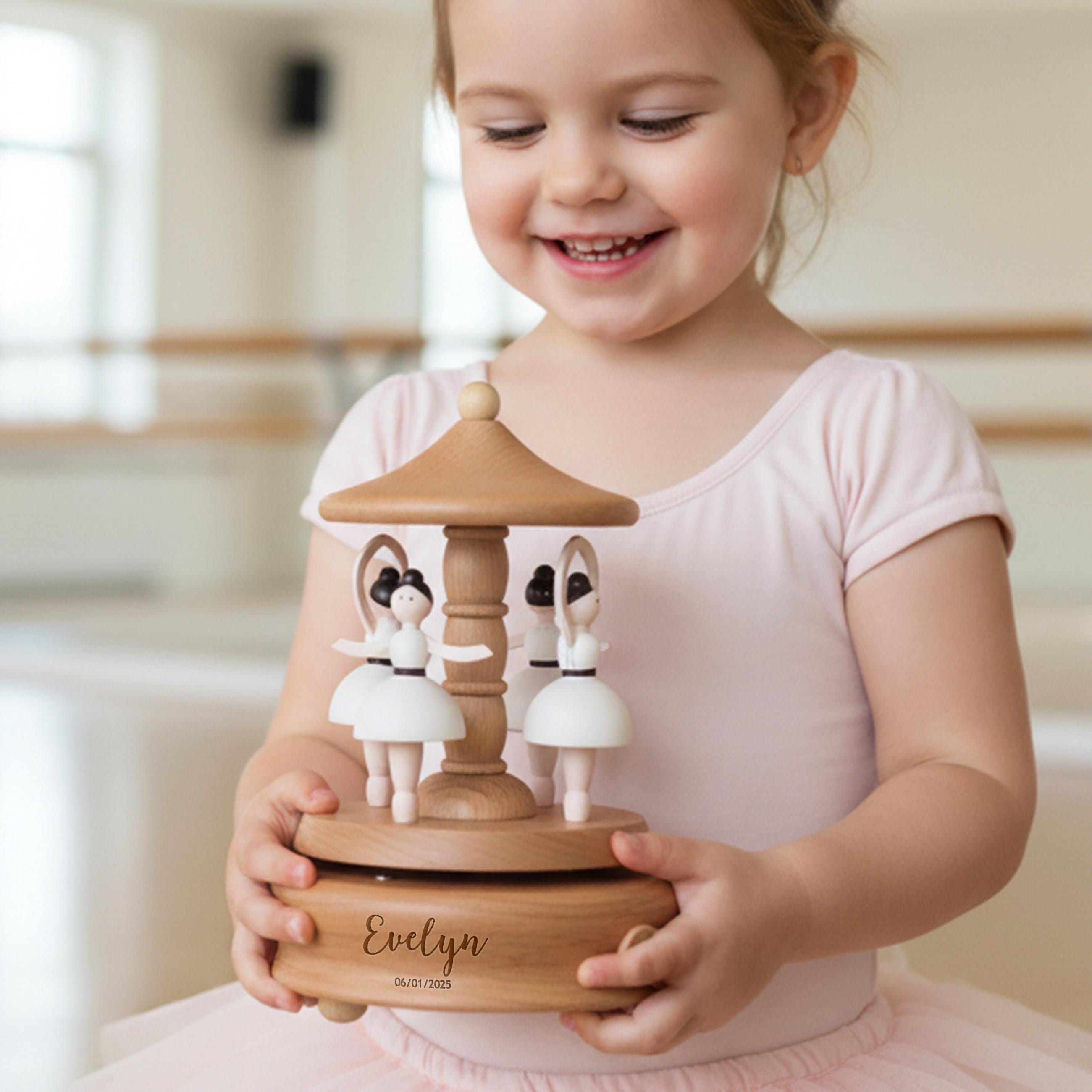 Personalized Wooden Train Music Box, Baby Shower Gift, 1st Birthday Gift, Keepsake Gift for Kids, Newborn Gifts, Engraved Name Music Box