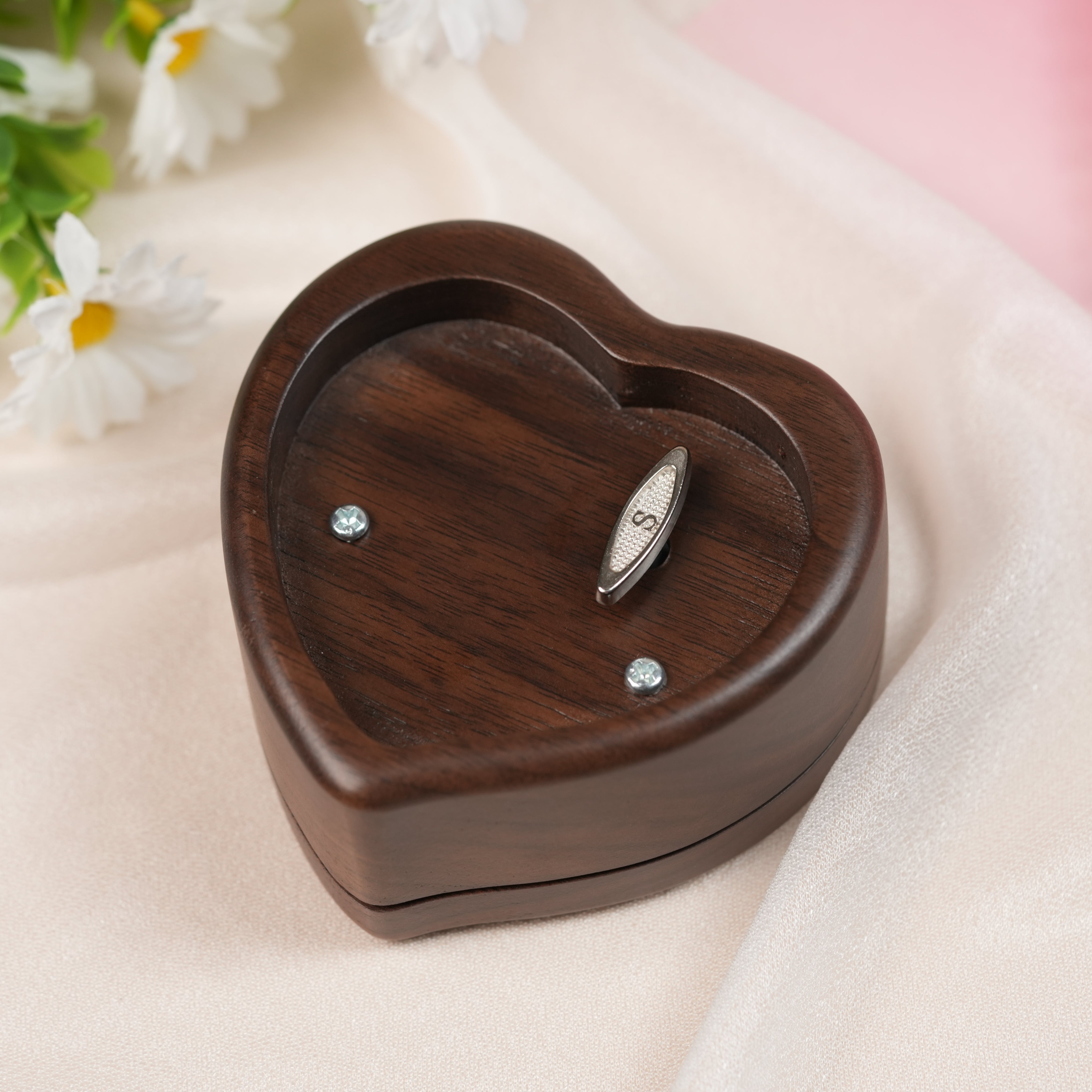 Personalized Music Box with a Custom Metal Melody Mechanism, Wooden Heart Music Box