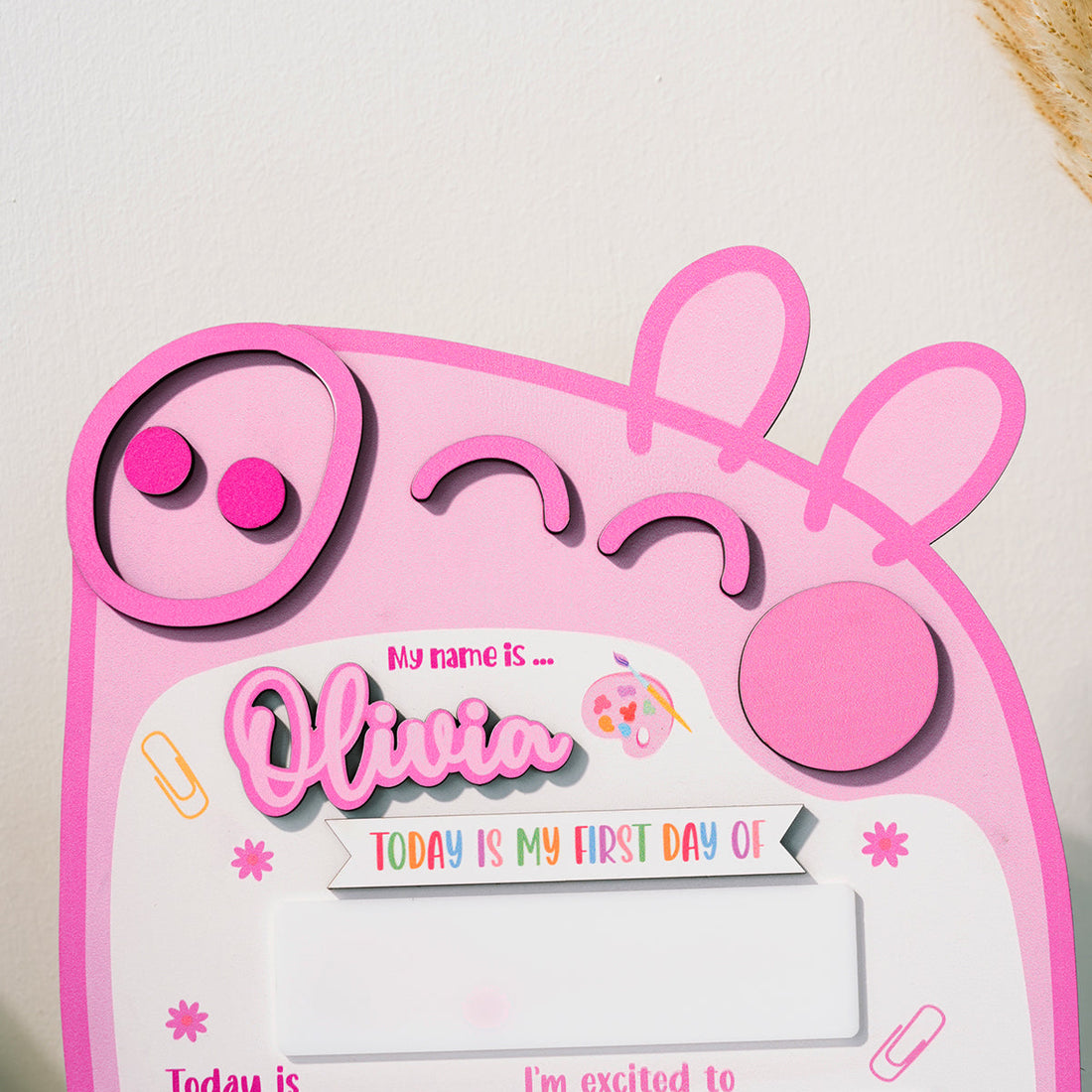 Back to School Sign Cute Pig, Custom Kids Daisy School Board Sign