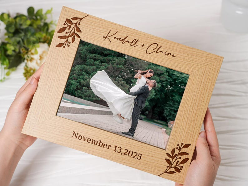 Personalized Wedding Photo Frame,Custom Engraved Picture Frame,Photo Frame Gift For Couples,Wedding Photo Frame,Anniversary Gift Home Decor