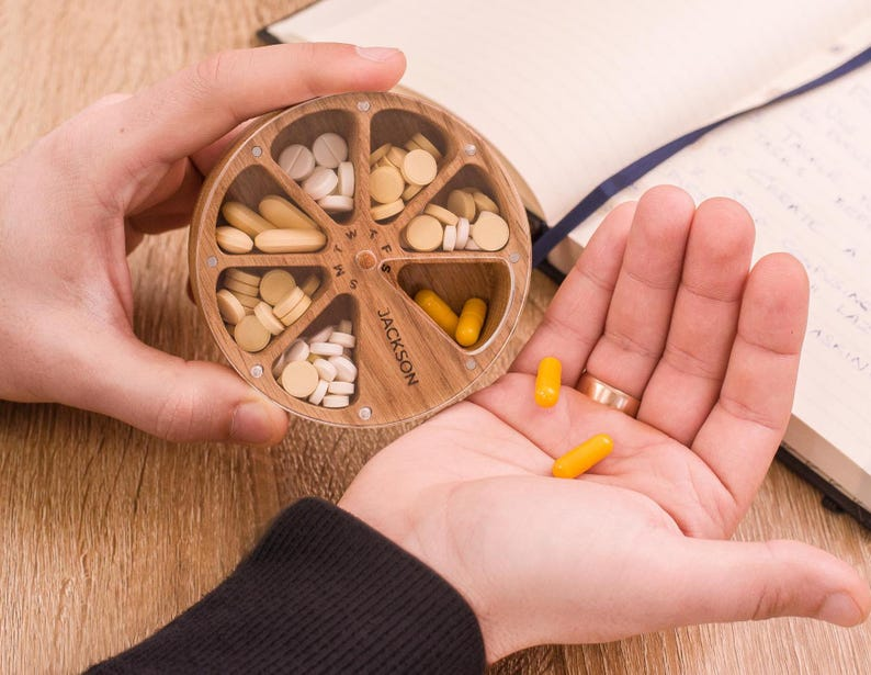 7-Day Wooden Pill Box, Weekly Pill Case, Cute Pill Organizer for Purse, Daily Vitamin Organizer & Birth Control Case, Pocket Pill Container