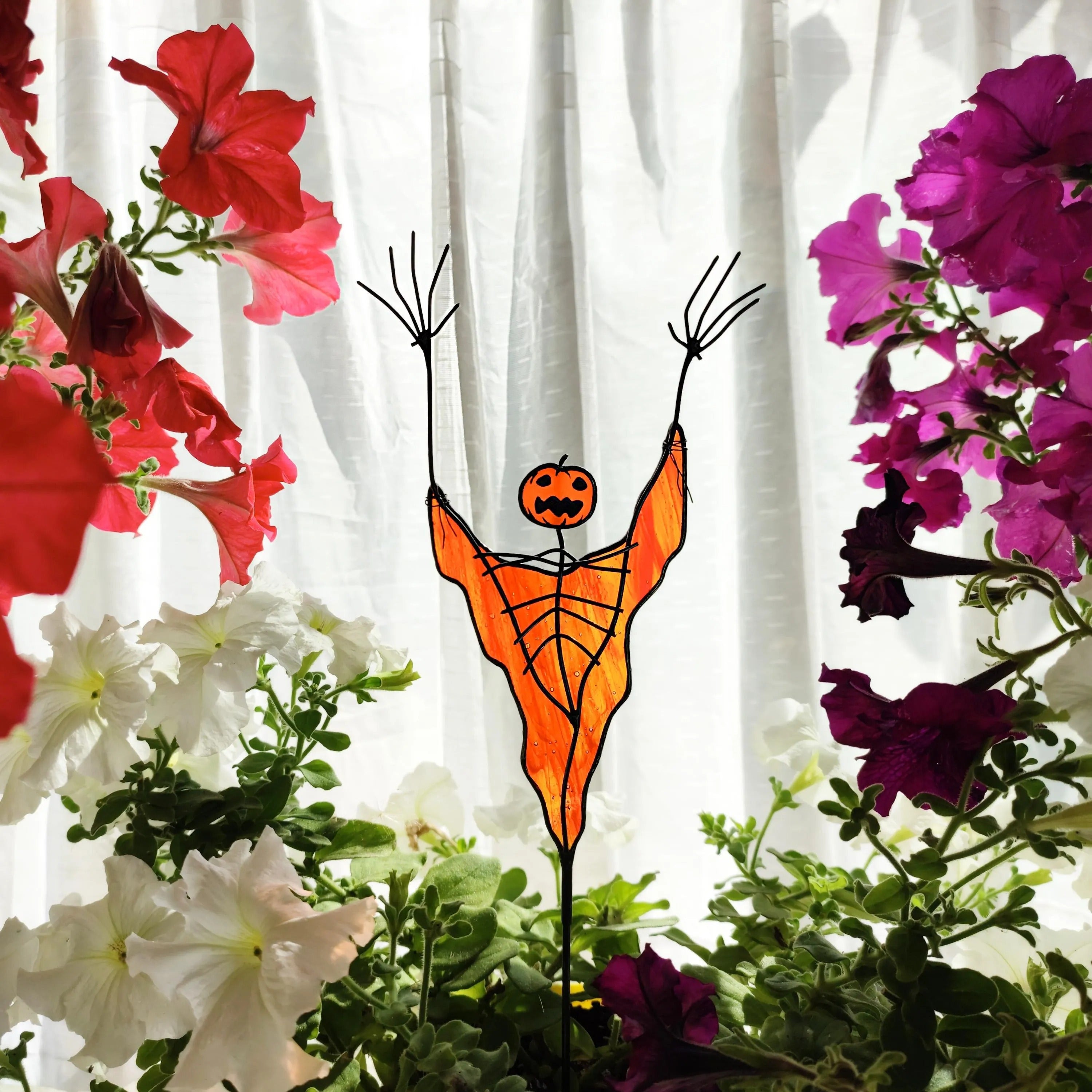 Stained Glass Scarecrow with Pumpkin Head Plant Stake Halloween Decor. Spooky Garden Decoration for Halloween Display. Unique Halloween Gift