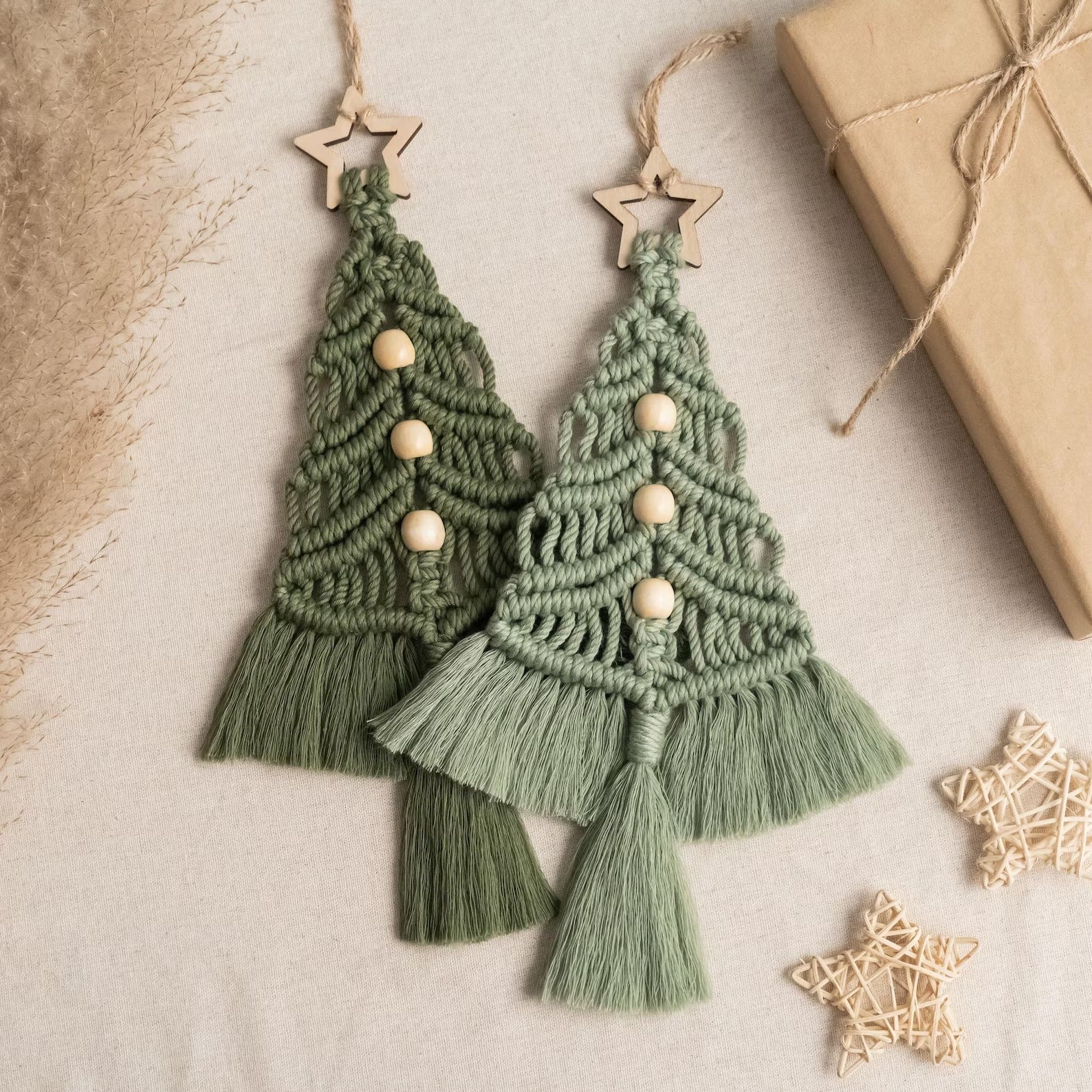 Christmas Tree Macrame, Mantel Decor, Xmas Decoration, Handmade Gift, Macrame Wall Hanging, Holiday Tree, Christmas Farmhouse X19