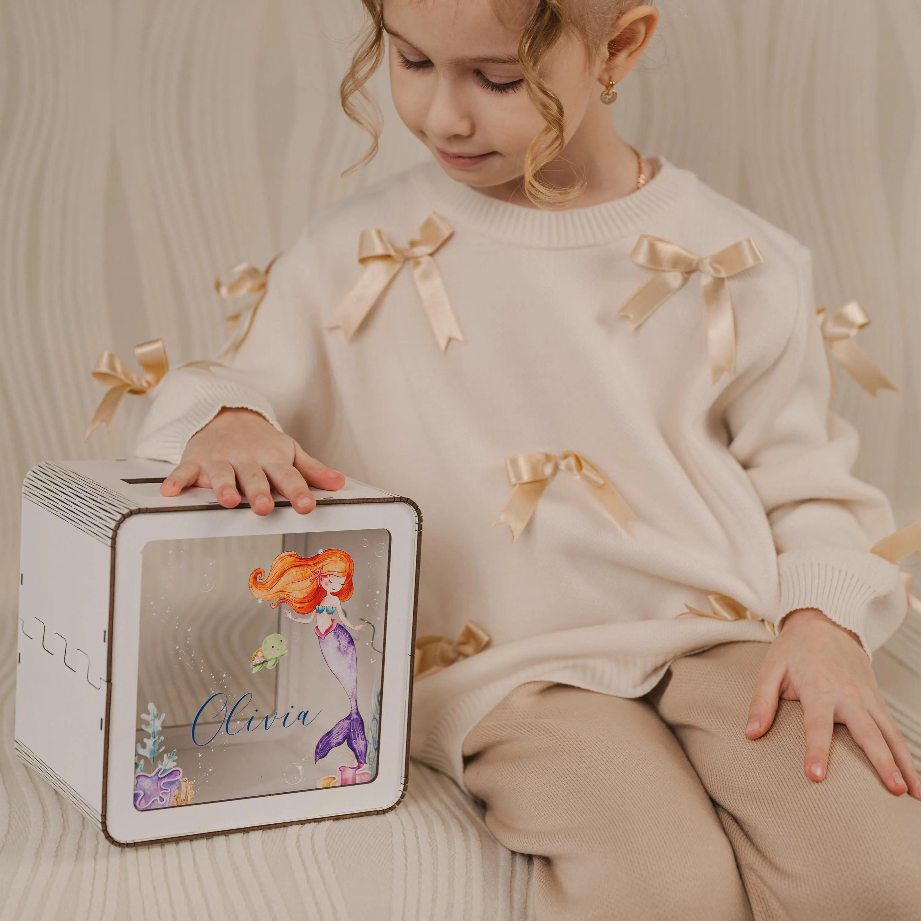 Personalized Large Wooden Piggy Bank for Kids, Custom Name Gift for Toddler, Acrylic Glass Coin Bank, Unique Birthday Gift for Kid