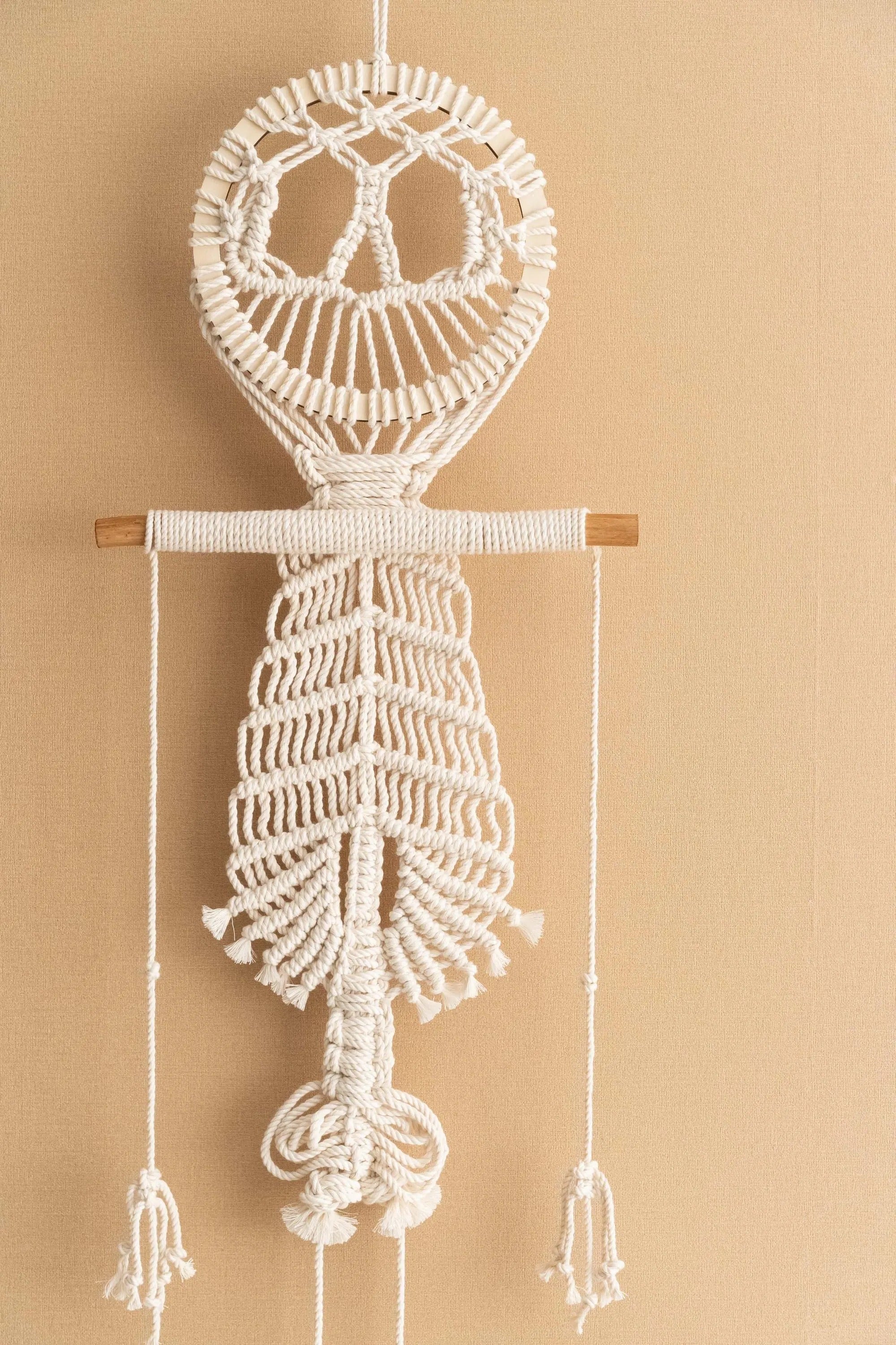 Macrame Skeleton, Halloween Hanging Decoration, Spooky Wall Art, Gothic Decor Bedroom, Halloween Gift, Goth Tapestry, White Skeleton W94