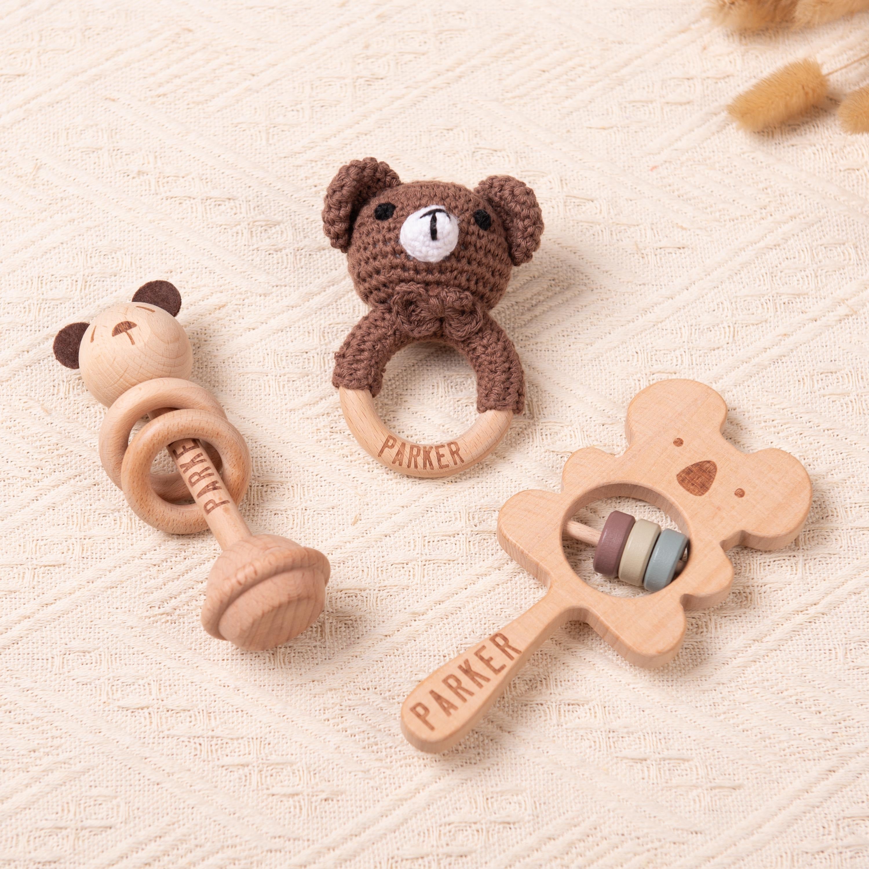 Personalized Baby Gift Set, Custom Crochet Baby Rattle with Name, Wooden Toys for Babies, Baby Shower Gifts, Newborn Gifts, Christmas Gift
