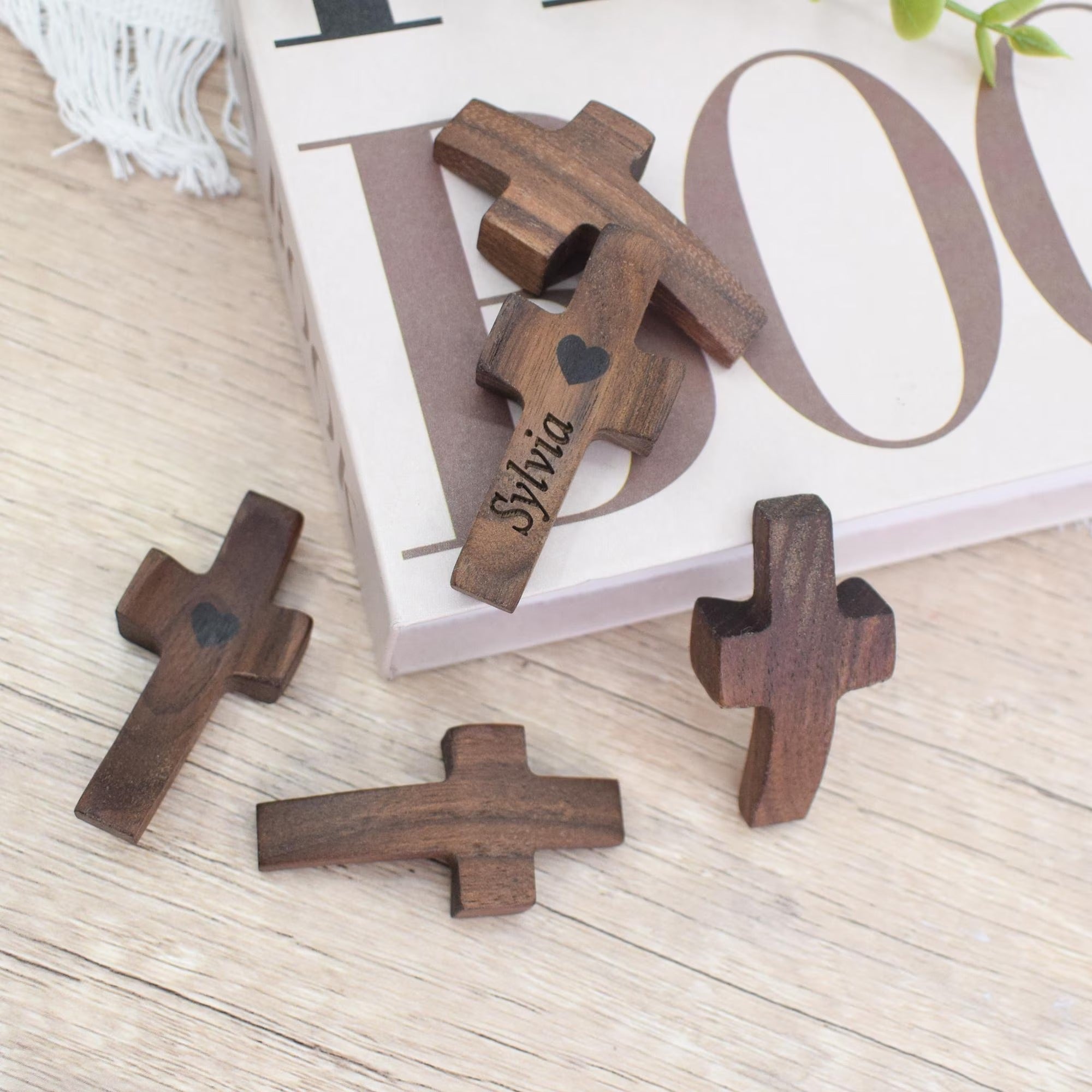 Personalized Wooden Cross,Small Pocket Thumb Crosses,Faith Cross,Prayer for Strength and Healing,Condolences Gift,Christian Party Favor