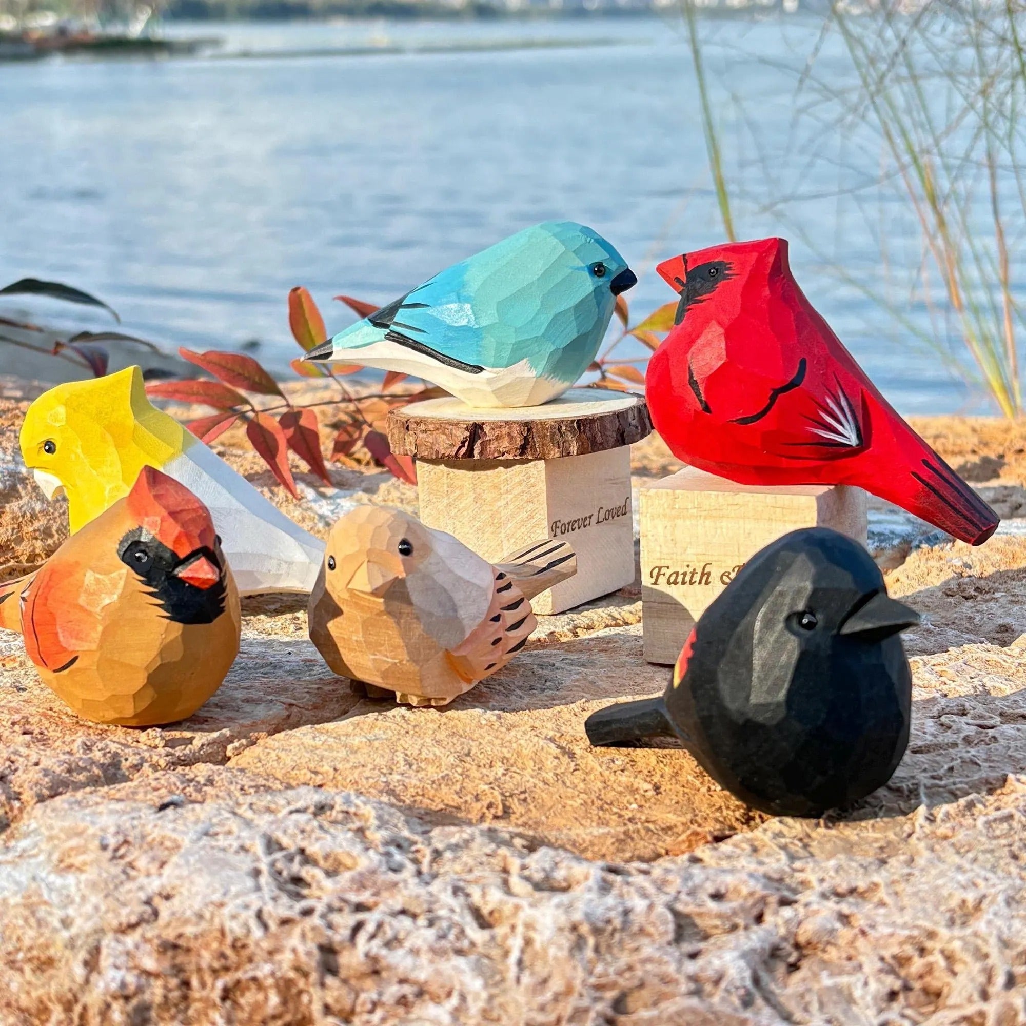 Hand Carved Wooden Bird Ornaments,Chubby Robin Figurine,Wooden Bird Figurine Ornament,Gift for Bird Lovers,Birthday Gift,Christmas Gifts