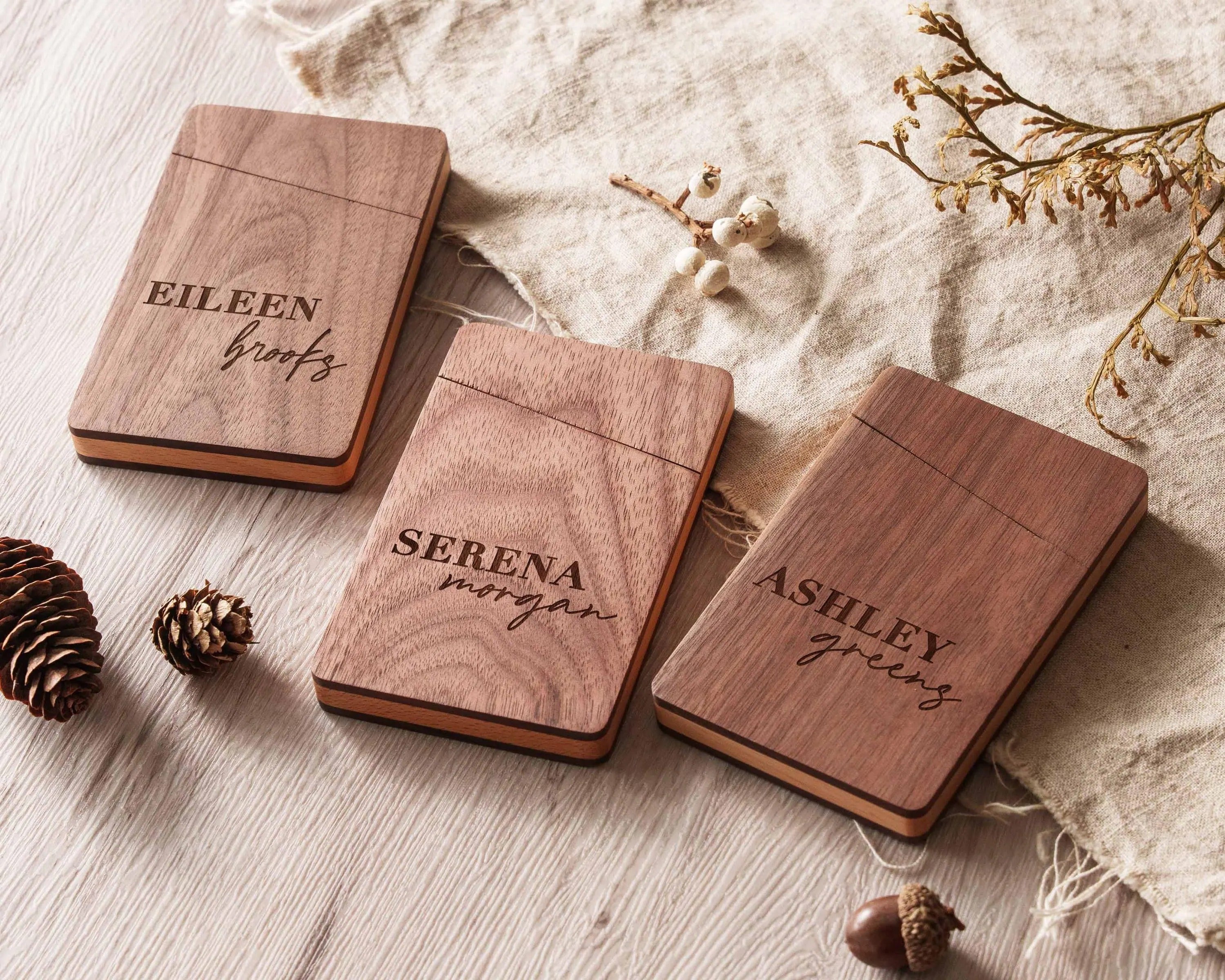 Personalized Business Card Holder, Custom Engraved Magnet Card Case, Corporate Gift, Personalized Gift for Her, Christmas Gift for Mom