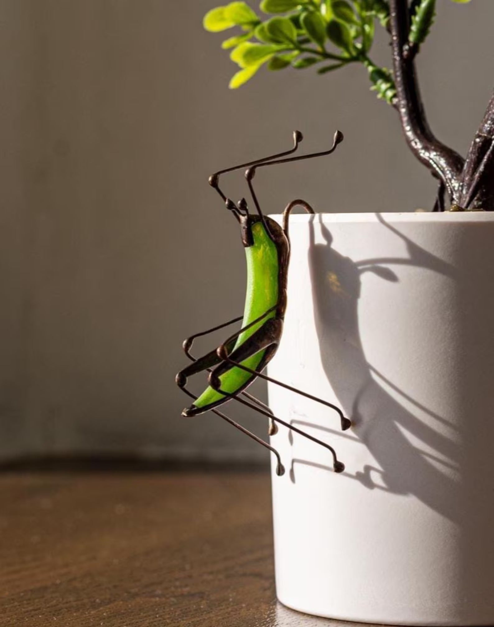 Grasshopper Stained Glass Planter, Unique Housewarming Anniversary Gift for Mom from Daughter, Garden Stake Home Decoration, Bug Planter