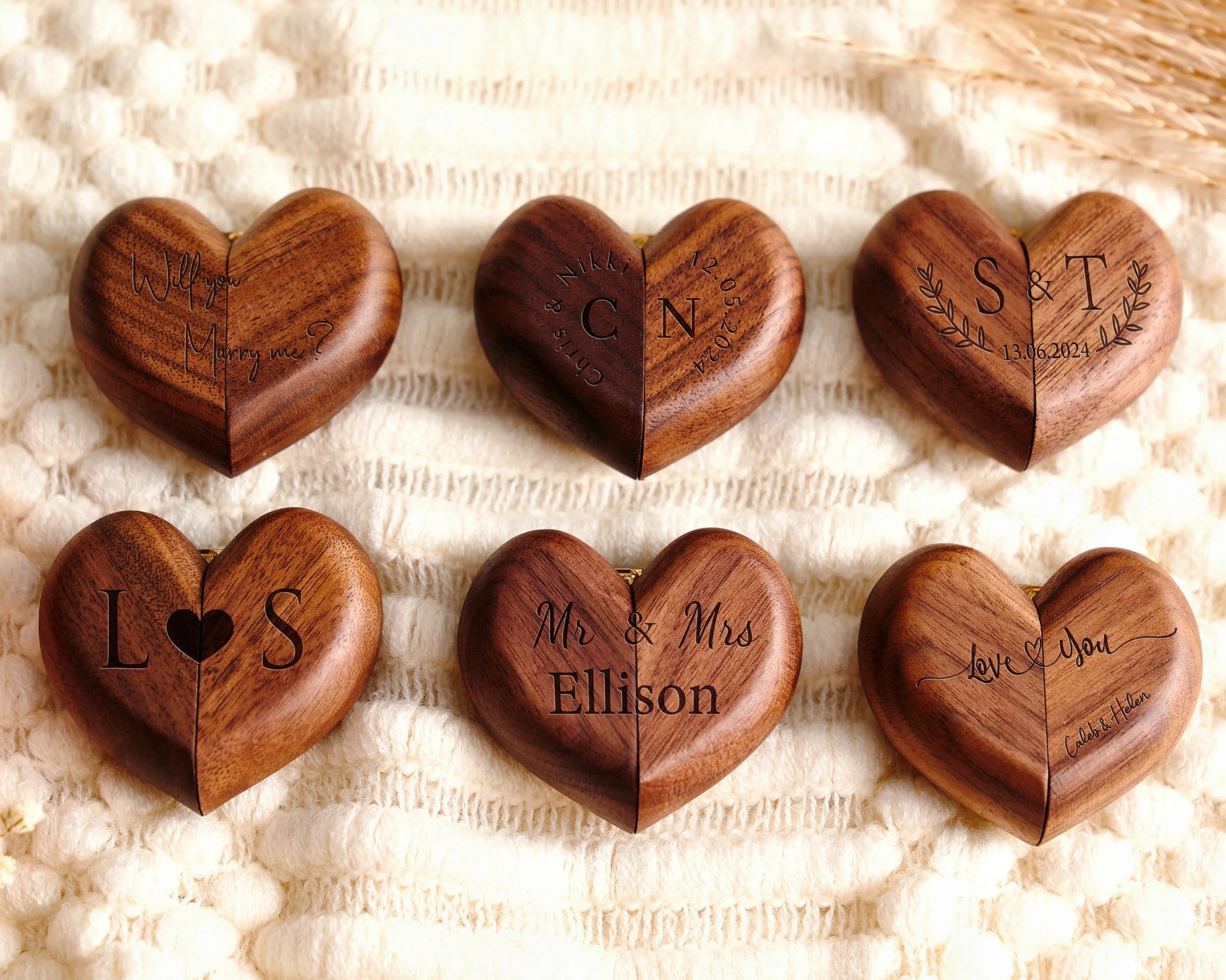 Custom Heart Shaped Wooden Ring Holder, Personalized Wedding Ring Box, Ring Bearer Holder, Anniversary Gift for Couple, Engagement Box