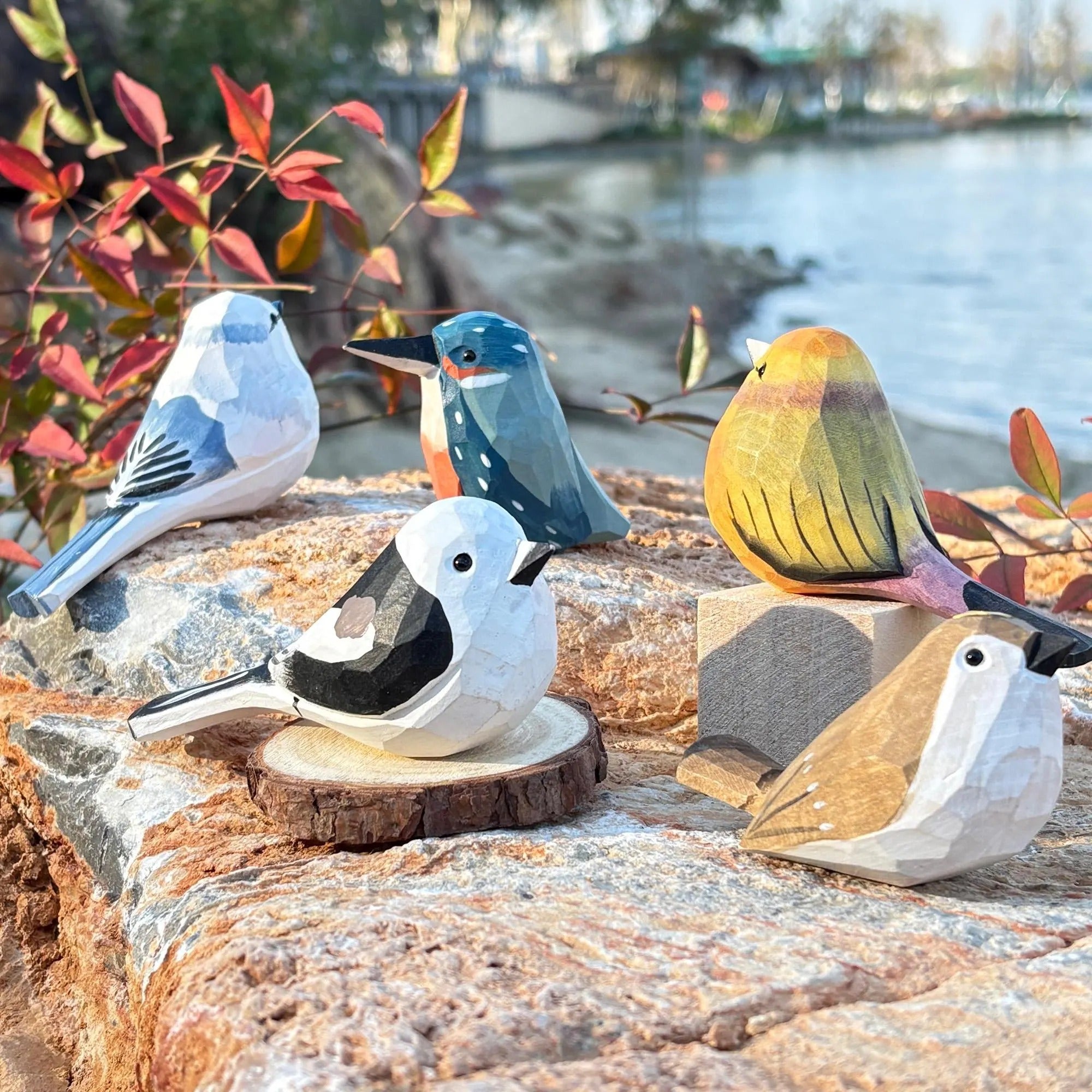 Hand Carved Wooden Bird Ornaments,Chubby Robin Figurine,Wooden Bird Figurine Ornament,Gift for Bird Lovers,Birthday Gift,Christmas Gifts