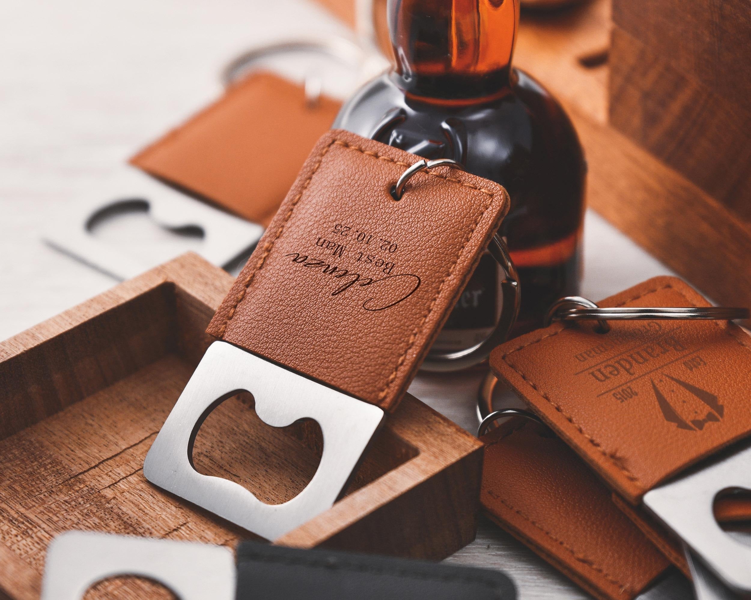Personalized leather keychain bottle opener, customizable groomsmen gift, party favors, high quality leather wine opener best man gifts