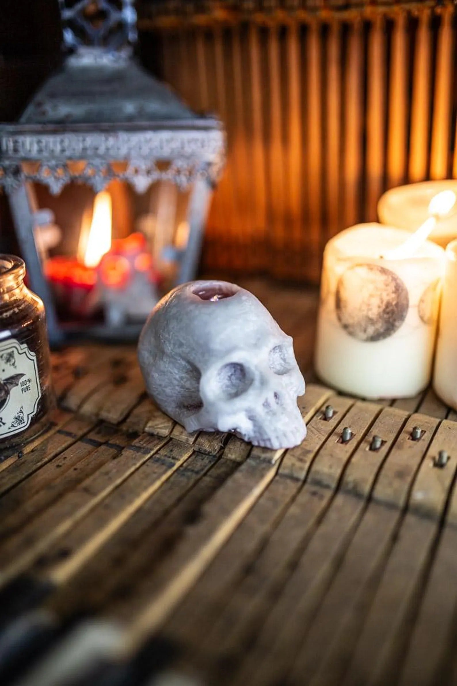 Halloween Candle Skull bleeding red witch