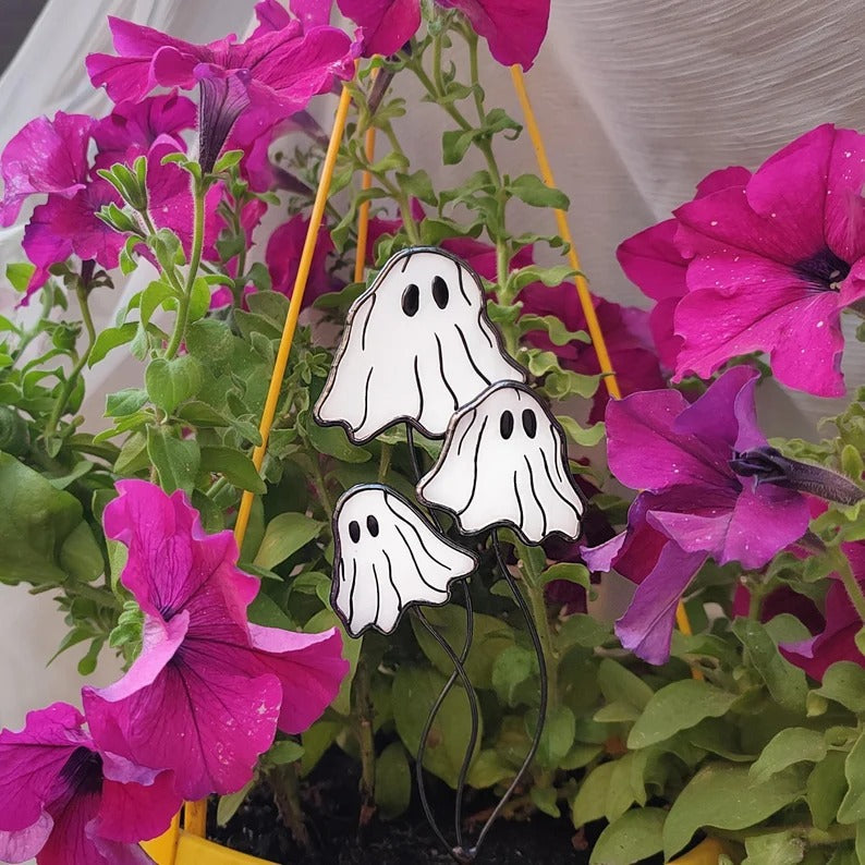 Halloween Decor Stained Glass Ghost Mushrooms. Cute Ghost Plant Stakes for Spooky Season. Halloween Gift. Unique Garden Art. Happy Halloween